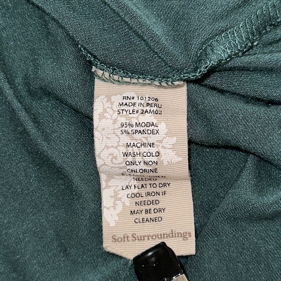 SOFT SURROUNDINGS Bella Vista top - Picture 6 of 11